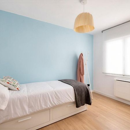 Ana Maria Tranquilo, Ideal Familias Gijón Dış mekan fotoğraf